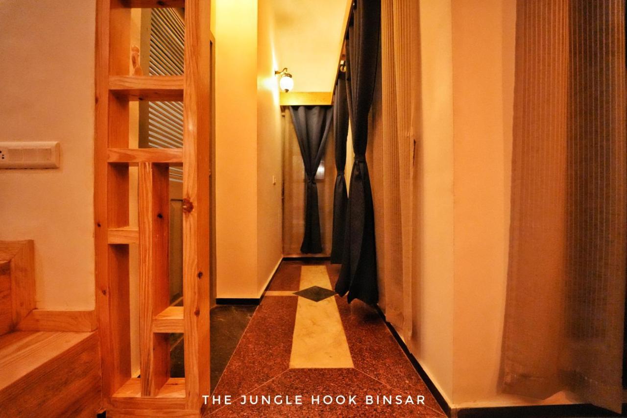 阿尔莫拉 The Jungle Hook Binsar酒店 外观 照片
